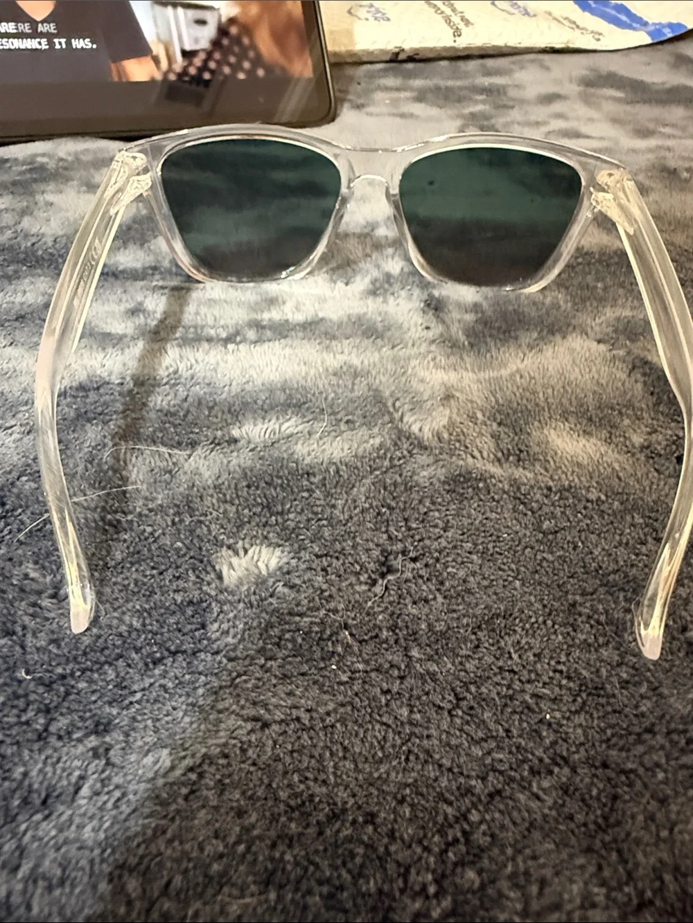 Clear Frame Sunglasses with Pink Mirrored Lenses